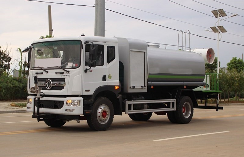洒水车出租公司 人工降雨 拍电影拍广告 路面清洗车 欢迎咨询 
